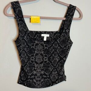 Leith Black and Gray Patterned Crop Tank